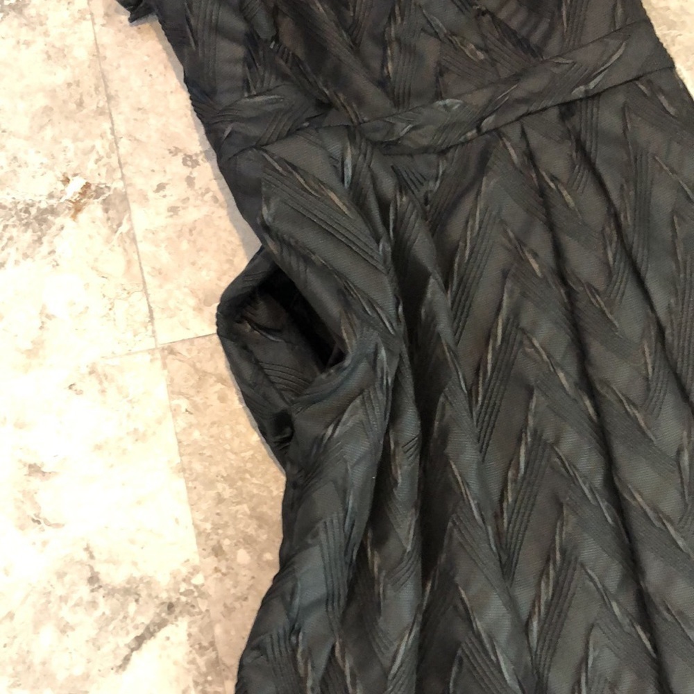 ALICE + Olivia Women’s Formal Dress Size Small - Picture 4 of 10